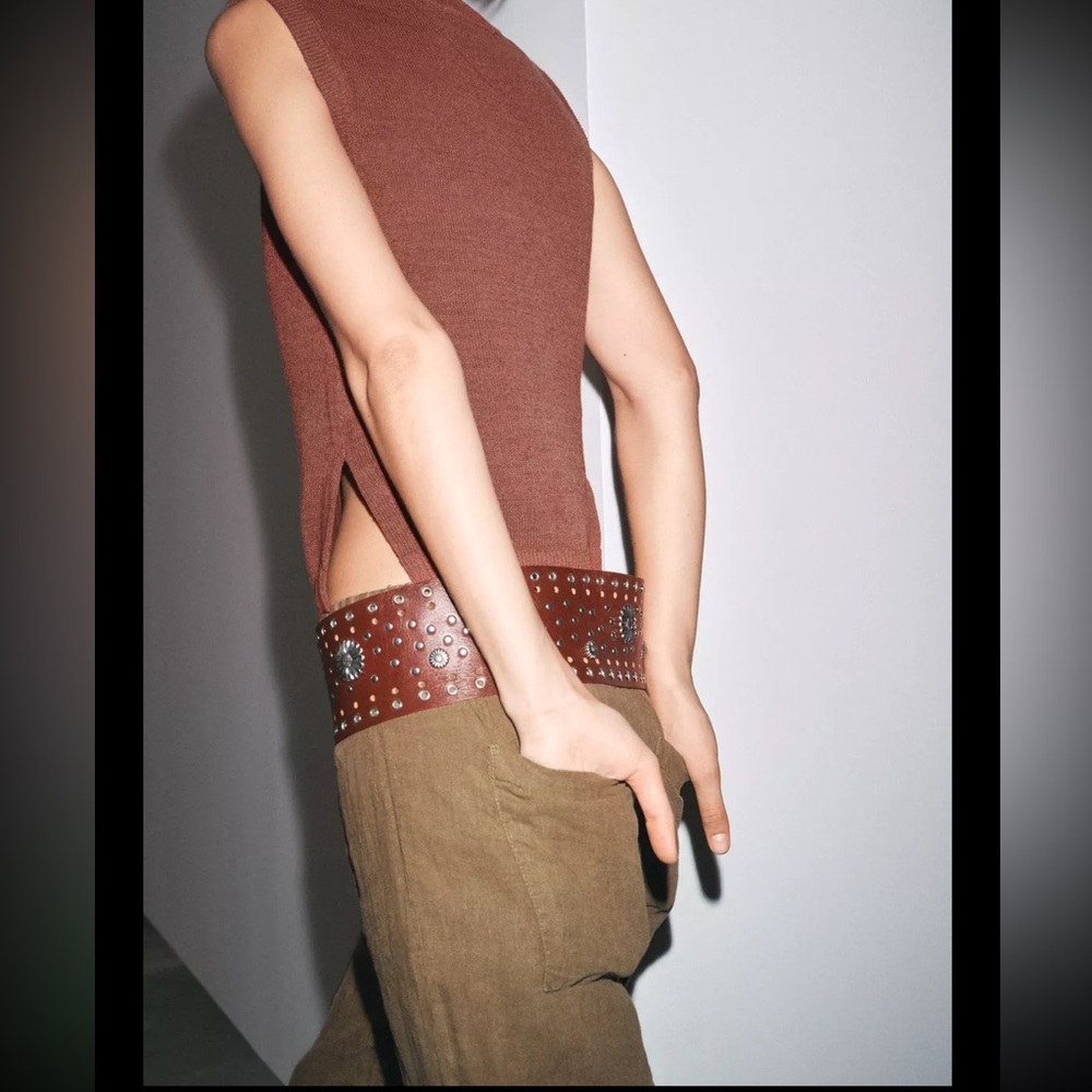 Zara leather wide belt with metal flower & studs - Picture 11 of 13